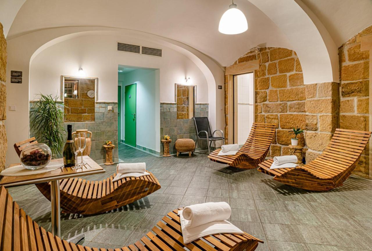 Wellness Hotel Zámeček Jetřichovice Exterior foto