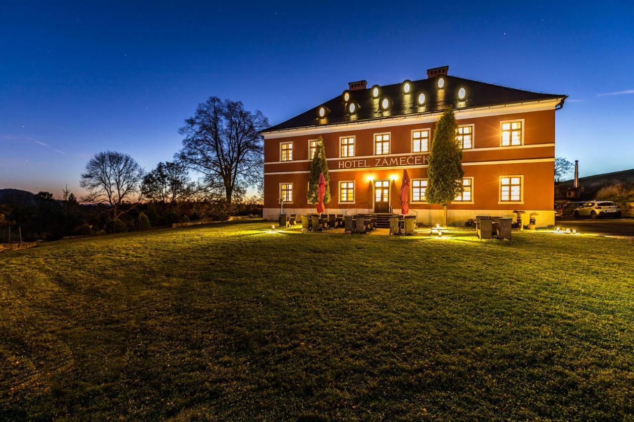 Wellness Hotel Zámeček Jetřichovice Exterior foto