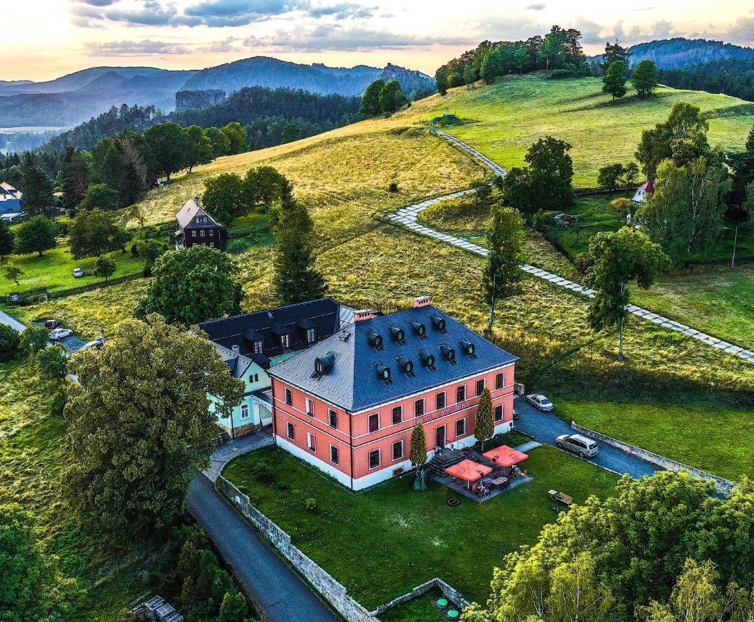Wellness Hotel Zámeček Jetřichovice Exterior foto
